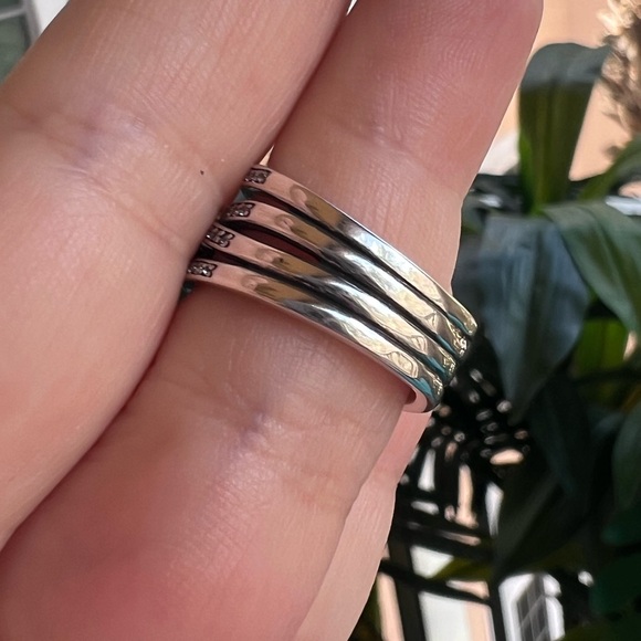 Delicate Sentiments Ring - Picture 6 of 15